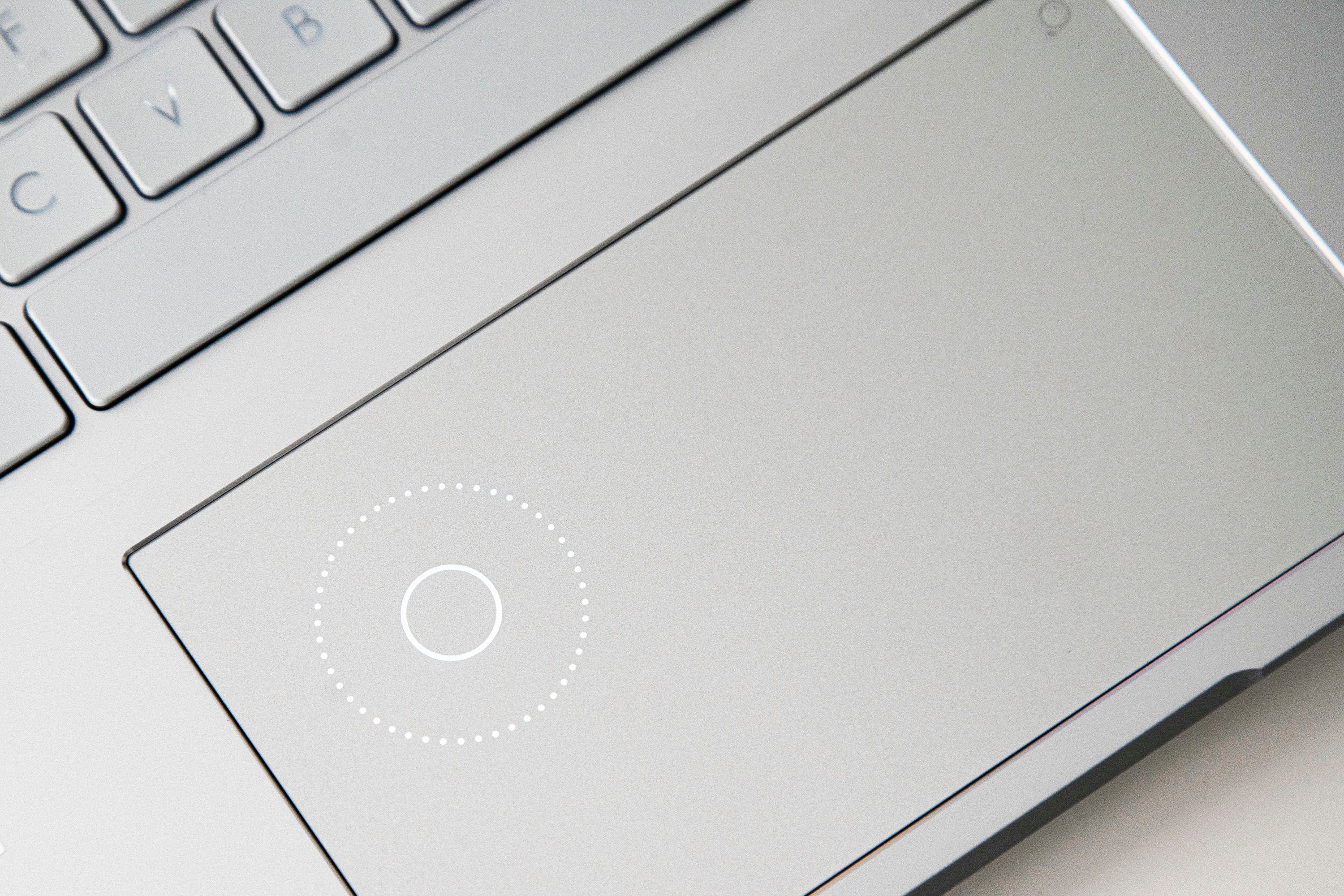 |輕薄創(chuàng)作體驗 流暢運行3A？這輕薄本了不得 靈耀Pro14評測