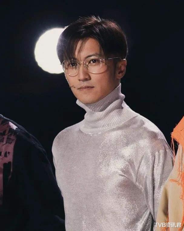 谢霆锋|离婚各精彩！谢霆锋入市半年净赚5千万，张柏芝直播带货吸金3千万