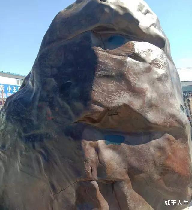 文玩|大叔说玉：和田玉中的“山流水”指的是什么？