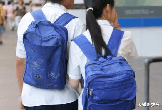 卫衣 初中生“发型标准”公布，男生很考验颜值，女生被吐槽“过了”