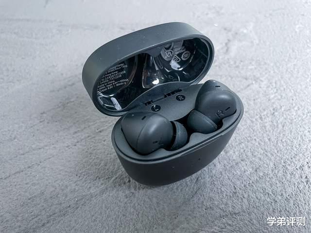 无线耳机|PHILIPS T2206真无线耳机:音质好延迟低,入门好选择