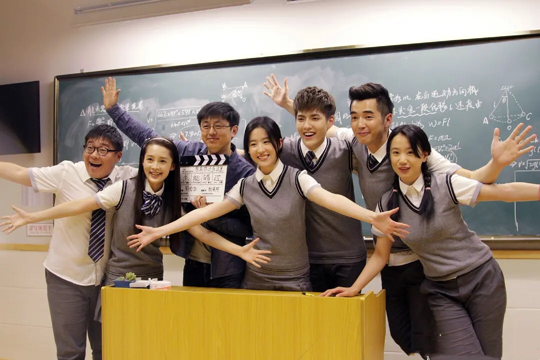 吴亦凡|吴亦凡事件已牵连11位艺人，汪海林爆料后续还会有明星被曝光