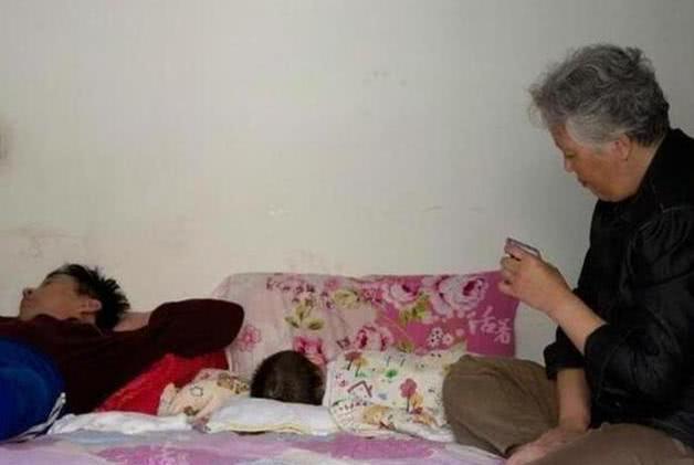 Hi家有小甜椒儿|老人就应该“义务带娃”吗？法院判处女婿给丈母娘16万“带娃费”