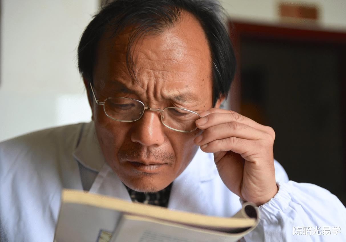 陈昭光易学 50多岁了，还能重新选择事业吗