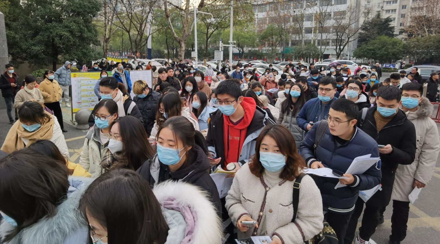 李政道|研究生考试临近，“考研房”价格上涨至千元，网友对此议论纷纷