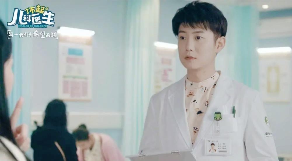 ai|影视剧中频出现“AI换脸”，其背后体现的是演员人品。