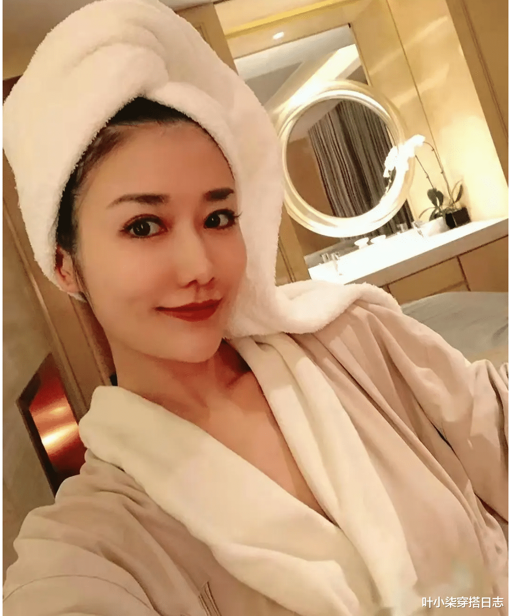 补水 40岁后不想让自己老得快，坚持这几个小习惯，会越来越年轻