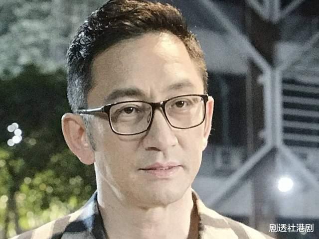 周冬雨|吴启华自曝因爱国来内地定居，不愿为14岁女儿复婚，宁愿做浪子