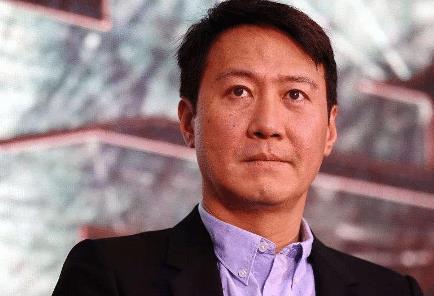 四大天王|颜值和演技都是高度在线的“天王”，50多岁偶像剧信手拈来