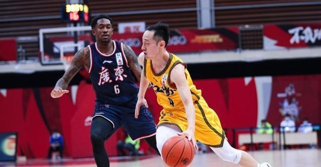 交易 CBA表现最差的九大顶薪球员！三人曾都是国手，谁会被交易？