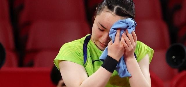 文竹妈妈怎么说|陈梦拿下第一枚奥运金牌！4-2战胜莎莎包揽冠亚军，伊藤低头落泪