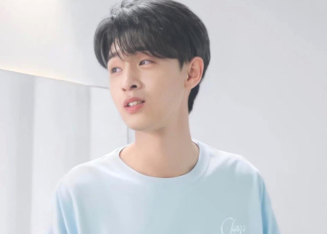 宁静|“四九一霄”科演员做游戏，秦霄贤玩嗨了，偶像包袱抛到脑后