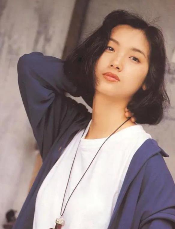 明星|别再丑化“单眼皮”了！5位女明星告诉你，不割双眼皮一样美丽