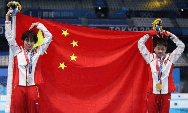 杨鸣|全红婵彻底超越陈芋汐？邓亚萍争议言论有答案，史美琴说话太酸