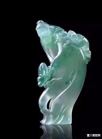 玉雕|都知道翡翠有艺术价值，你知道它的艺术价值是怎么体现的吗？