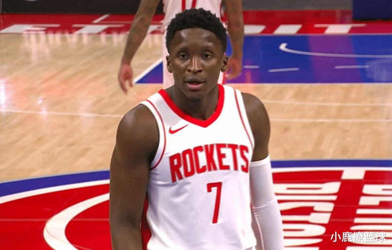 火箭队|火箭新帅再祭杀招!“五小阵容”被用活,狂轰6记三分打爆鱼腩