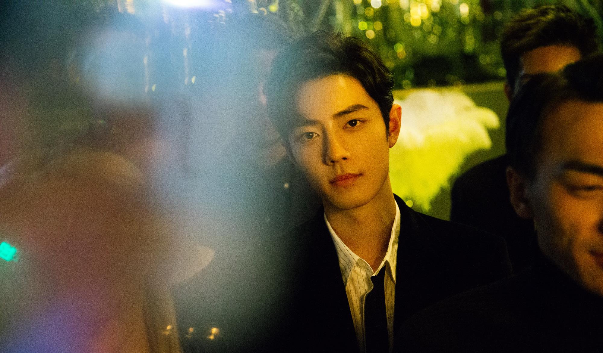 肖战|品牌方的宠爱藏在细节中，肖战这次新物料满满感动，粉丝泪目！