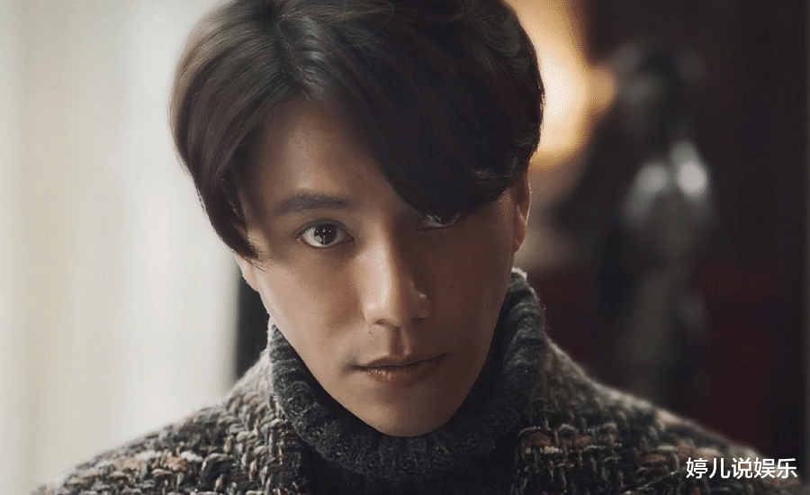 口红|有着绝美容颜的他，多年来一直保持如此状态，他真的很厉害