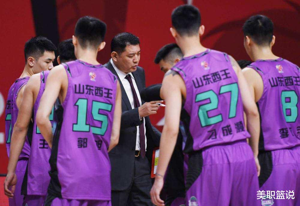 山東男籃|恭喜丁彥雨航！CBA山東隊將要調(diào)整，宮魯鳴為其掃清障礙，欲崛起
