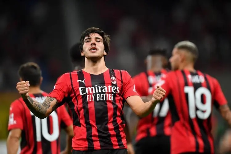 都靈|足壇球隊最新身價排名，皇薩仁跌出前五，榜首兩強毫無懸念