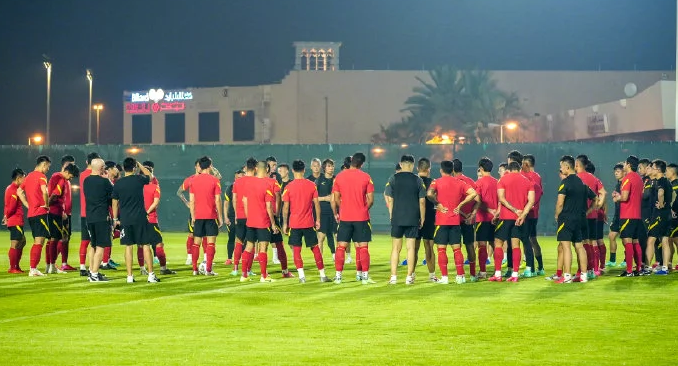 中国队|世预赛 中国VS菲律宾 被打乱节奏的中国队，能否在迪拜拿下对手