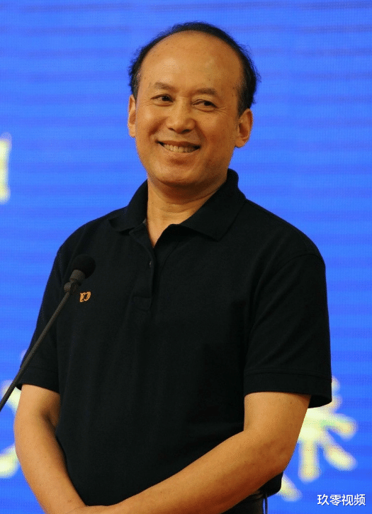 郭达|从春晚钉子户到消失匿迹，被骂滚出春晚的郭达，到底做错了什么？