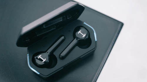 女神范时装达人 运动蓝牙耳机哪家的音质最好？四款音质好的蓝牙耳机推荐