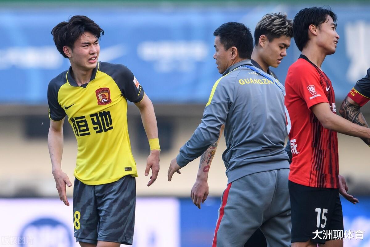广州队|10点！中超传出消息：广州队18岁锋霸给出积极表态，国足还有希望