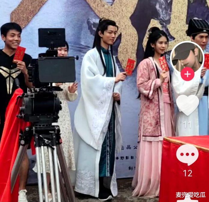 肖战|网红版肖战演古装剧男主？路透照暴露真实颜值，网友：放过观众吧