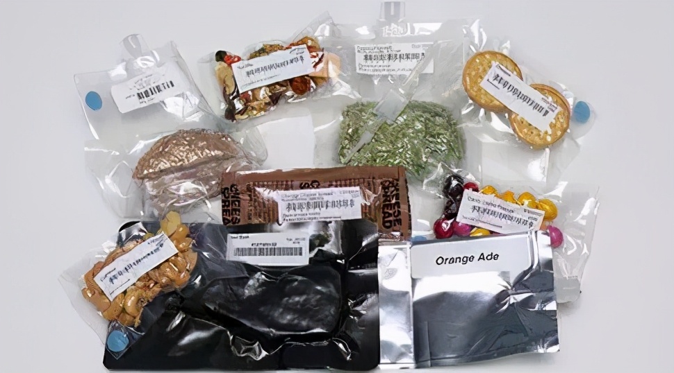 宇航员|宇航员在太空都吃些什么？见识下四菜一汤，看着都流口水