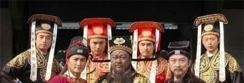 为娃学画丫|“再世诸葛”公孙策：包拯的左膀右臂，为何会被推上虎头铡问斩？