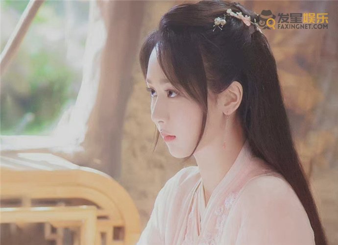 杨紫|杨紫沉香如屑吊威亚路透 粉色纱裙背影好仙