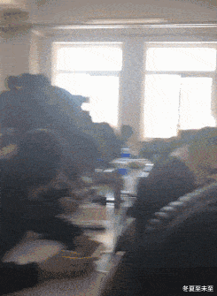 “这个女的一见面就问我要68万的彩礼,怎么办?”