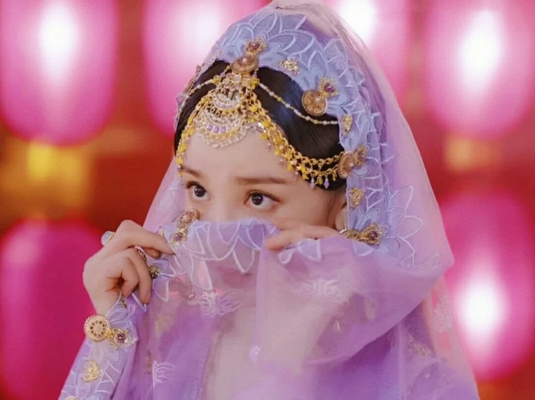 斛珠夫人|《斛珠夫人》疯狂皇帝和他的替身皇妃，追其火葬场的节奏