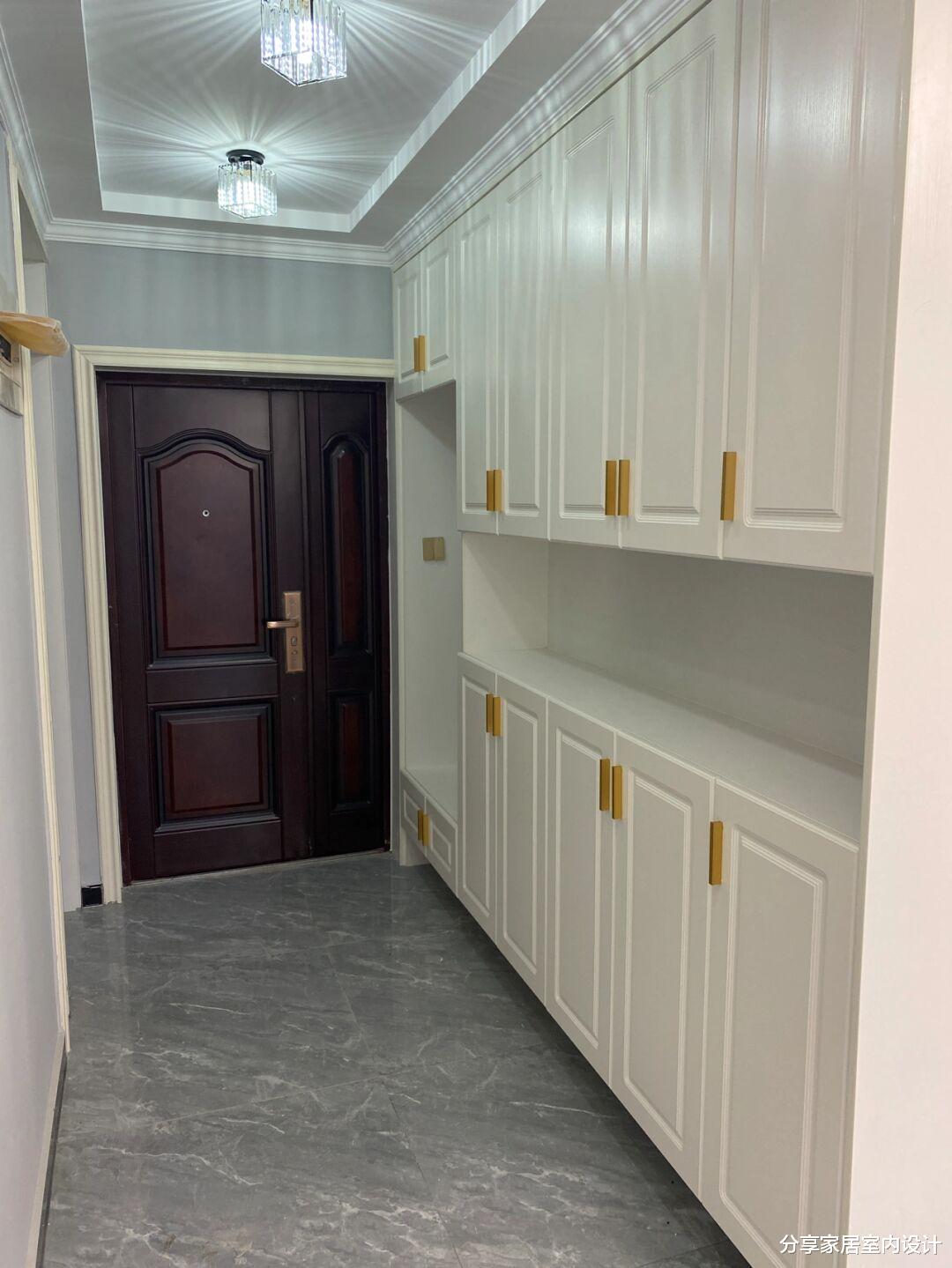 分享家居室内设计|新房装修北欧风格，全屋打扫干净看着很舒服，入户鞋柜太实用了！