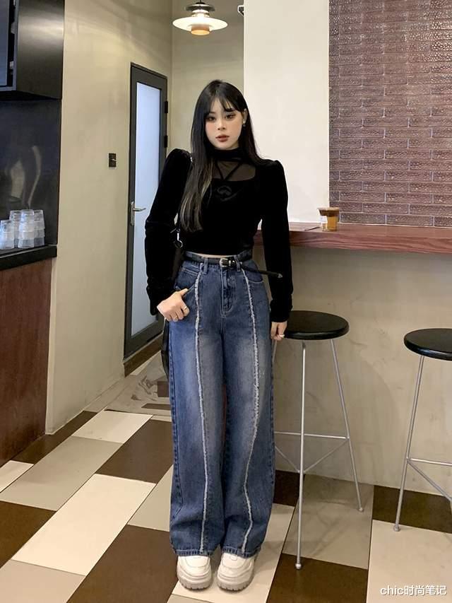 柳然|卡戴珊梨形身材却从来不遮胯，大胆暴露缺点，为什么更迷人抓眼了