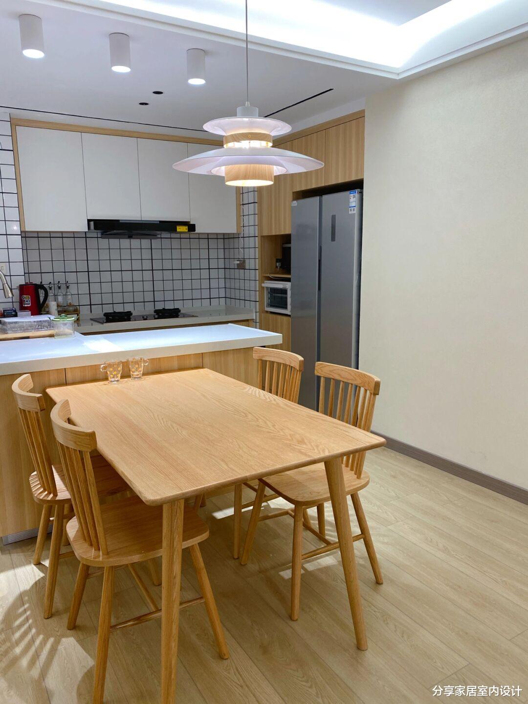 新房别乱装,越来越流行原木风,看她家新房,全屋小清新又温馨!