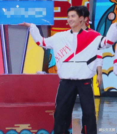 杨洋|沈腾自曝接春晚邀约，回应杨洋逐渐“腾化”，称其改了就不完美了