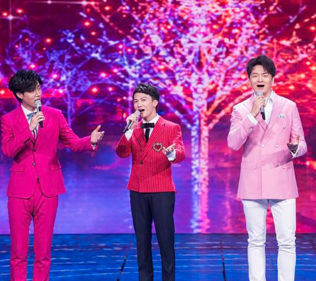 周深|同一天，周深两档综艺节目同时曝光，都是某平台的重大项目