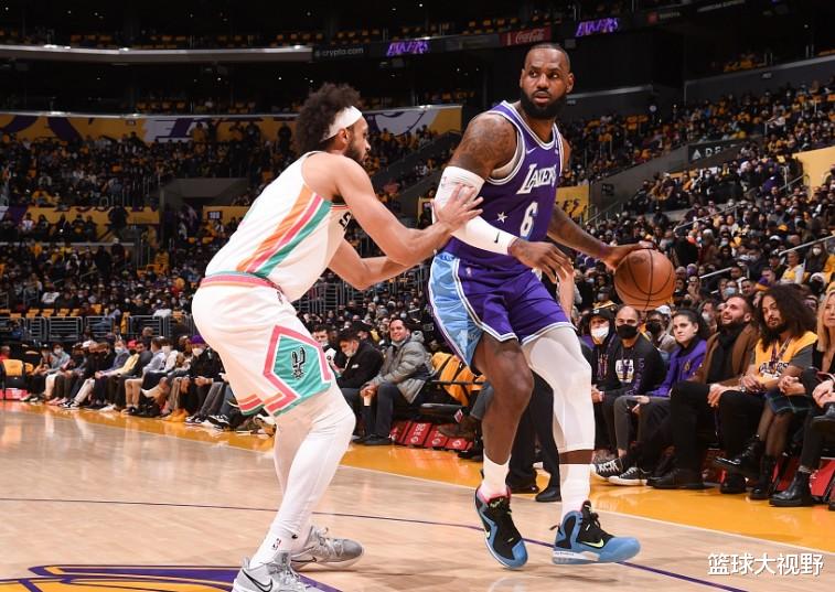 佩頓|詹姆斯威少轟66+16仍慘?。Σ黄?！你們碰到NBA最“狡猾”的對手了