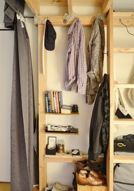 |卧室5㎡不到，一鼓作气将床抬高1米7，上面睡觉下面储物，赚了