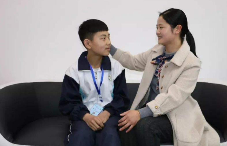 |想跟班主任搞好关系，3种话家长尽量别说，缺少意义还易引起反感