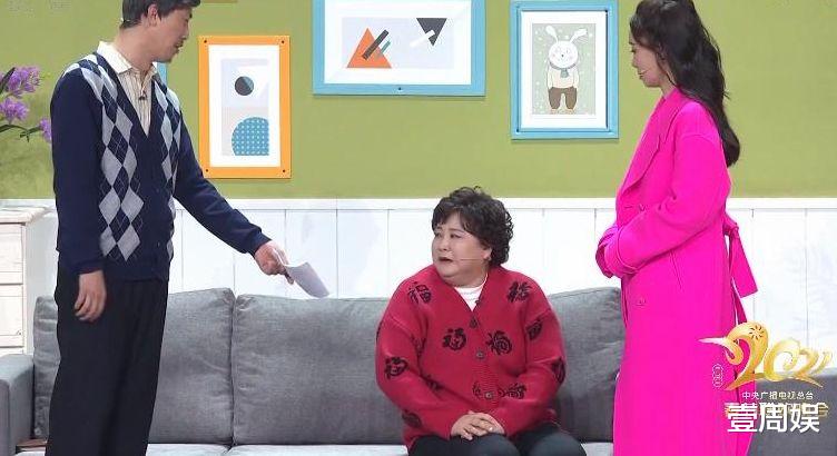 赵丽颖|春晚明星现场：杨幂被金晨碾压，张雨绮公主抱杨迪，岳云鹏失误