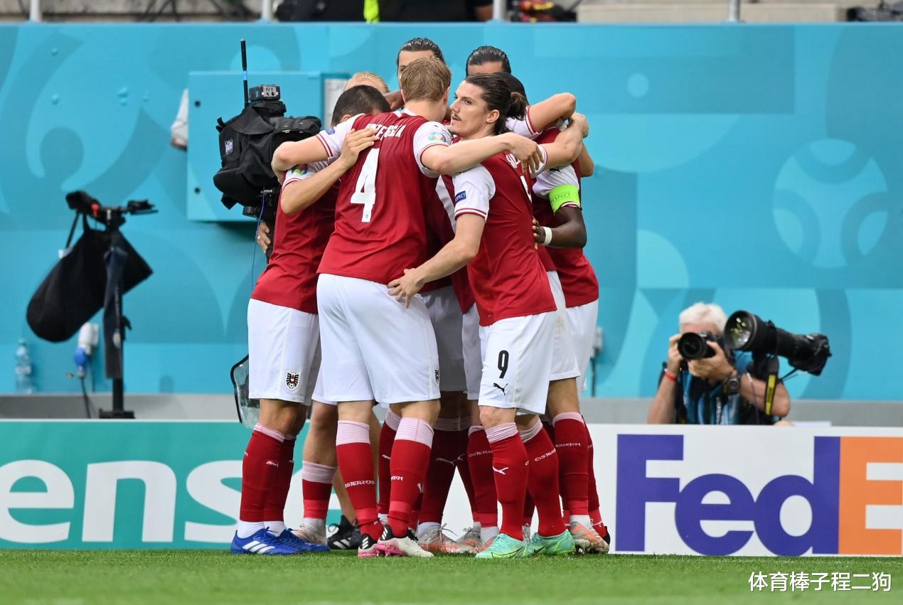 意大利队|1-0，欧洲杯超级黑马诞生？面积不到10万小国惊险晋级 淘汰赛死磕意大利