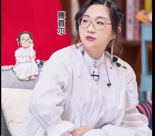 90后女孩一场梦|能言善辩的傅首尔，功成名就背后，充满了辛酸