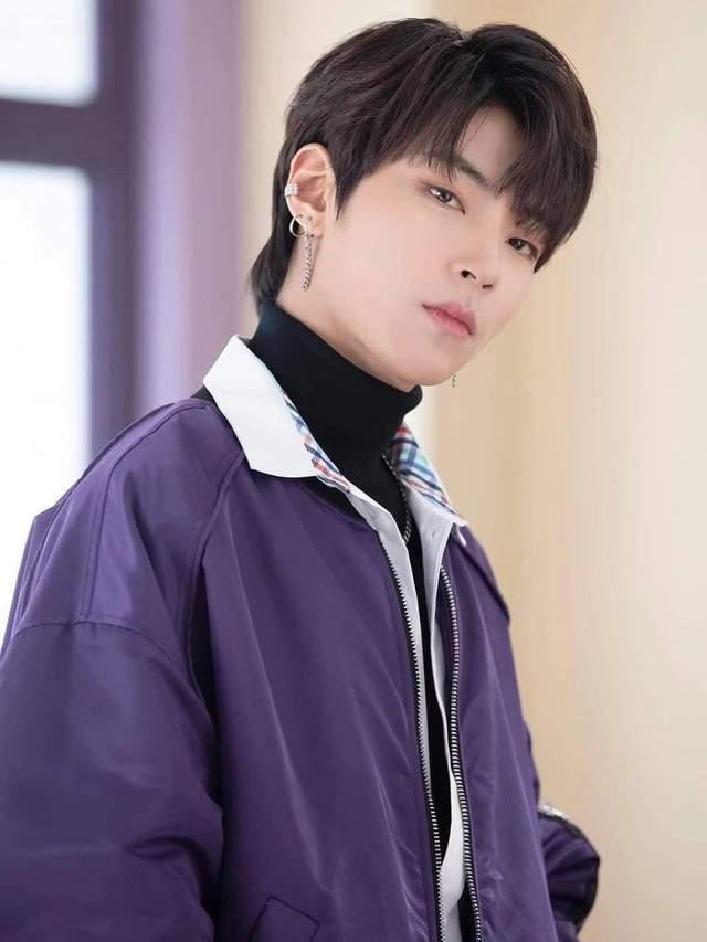 女神降临|因《女神降临》爆火,涨粉数百万,他被对家眼红爆料整容前照片