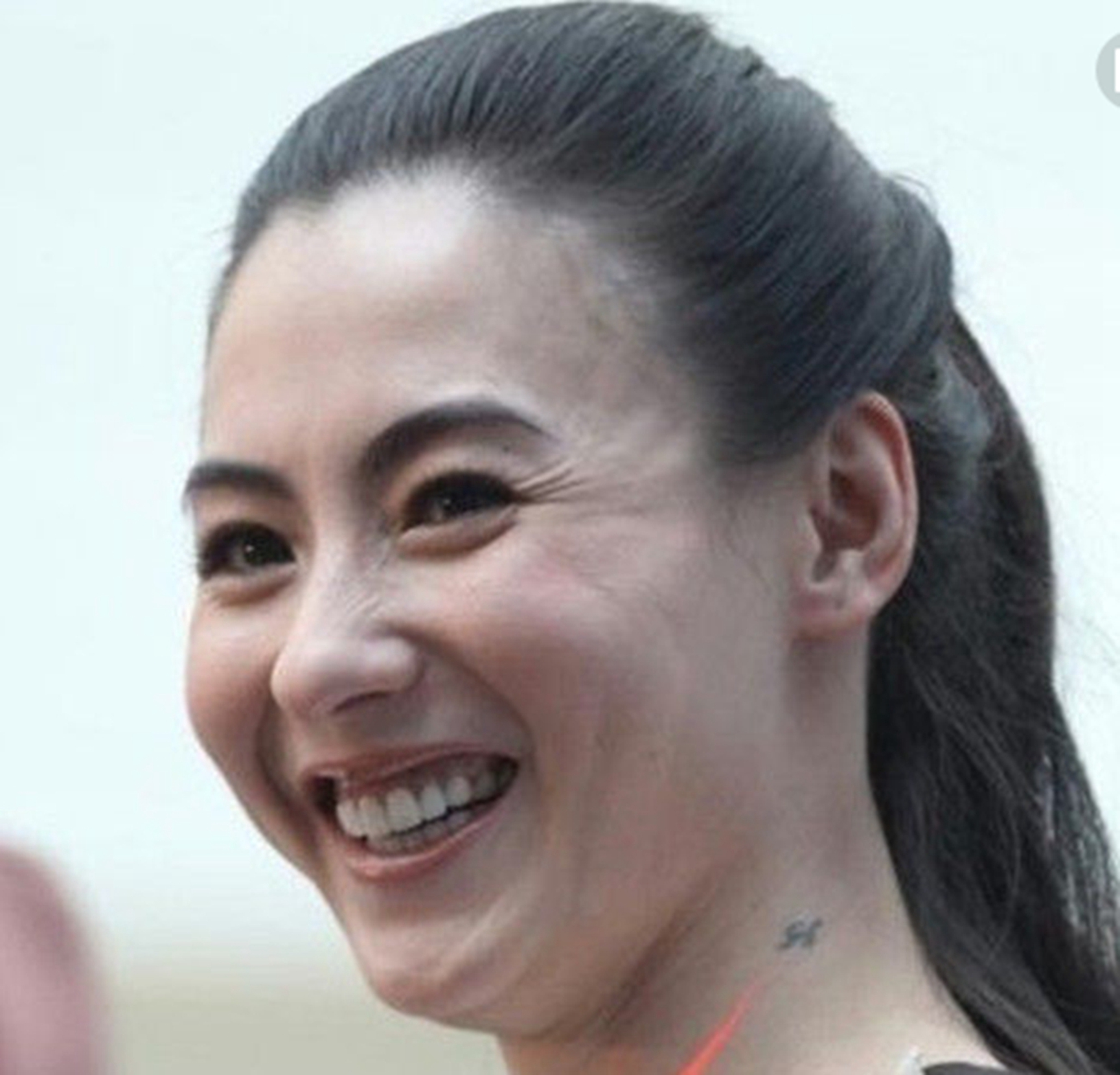 修图|别被骗了，女星高清未修图曝光，女神？根本不想在的！