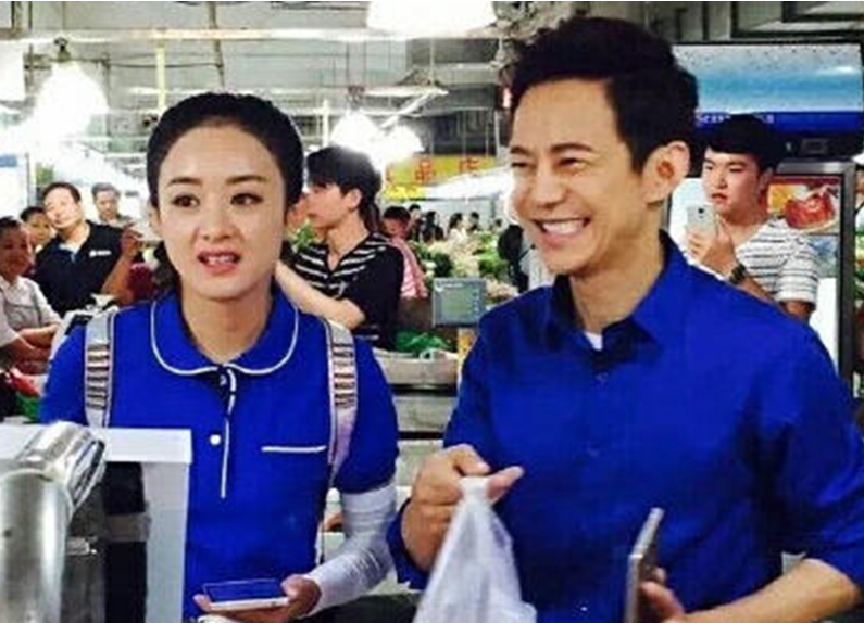 赵丽颖|何炅问赵丽颖：介意他再婚吗！注意赵丽颖下意识的回答，太真实