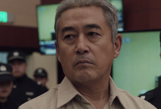 扫黑风暴|好家伙！《扫黑风暴》被挤下“神坛”了，它上线1天“独领风骚”