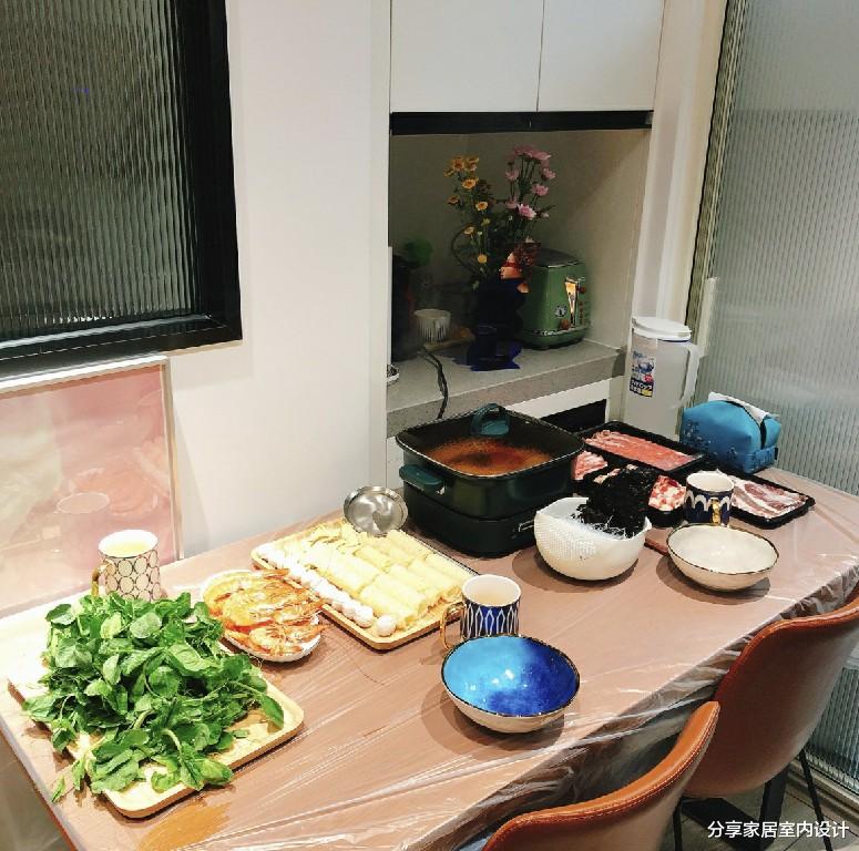 分享家居室内设计|70平三口之家，放弃电视墙个性又实用，高品质生活让人羡慕！